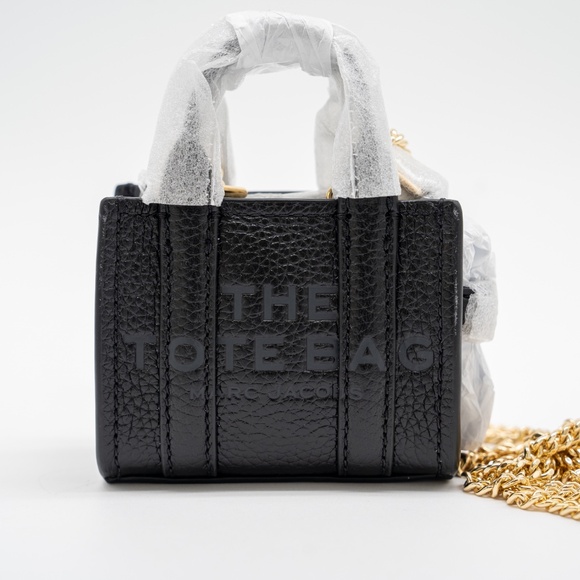 Marc Jacobs Nano Tote Crossbody Chain Black - Picture 3 of 9